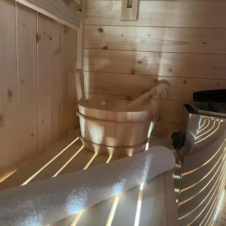 Altura A-frame, Nyaraló Pale