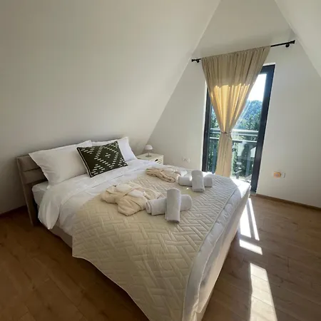 Nyaraló Altura A-frame, Pale